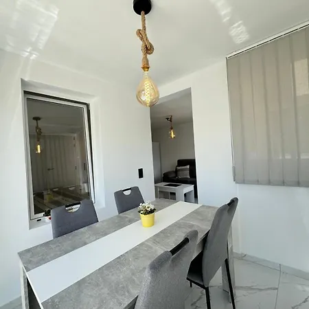 Lejlighed Apartamento Marabu